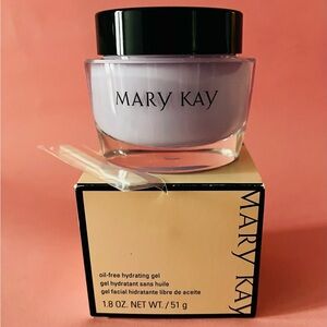 Mary Kay Hydrating Facial Gel - Lavender & Black Jar